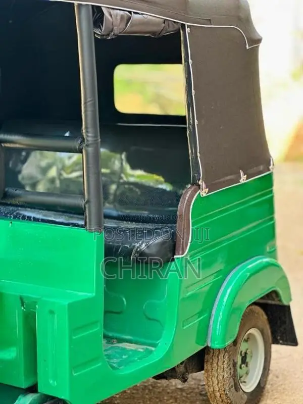 Bajaj 2 stroke 1998 Three Wheel (Used)