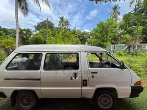 Toyota TownAce 1992 Van (Used)
