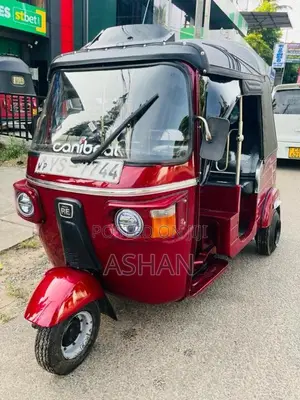 Bajaj RE 4 Stroke 2011 Three Wheel (Used)