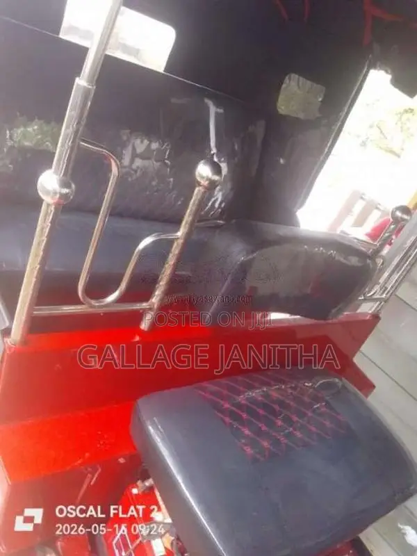Bajaj 4 Stroke 2009 Three Wheel (Used)