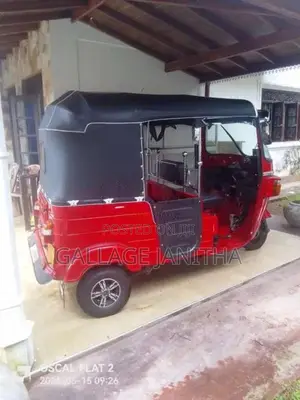 Bajaj 4 Stroke 2009 Three Wheel (Used)