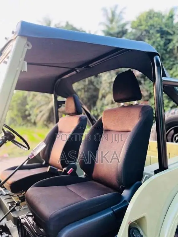 Mitsubishi Safari 1977 SUV (Used)