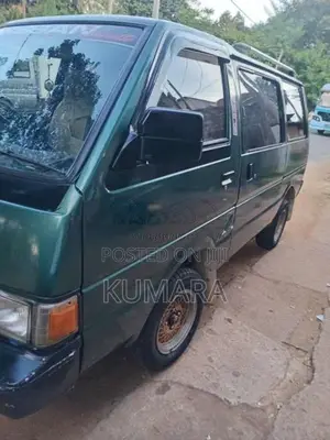 Nissan Vanette 1991 Van (Used)