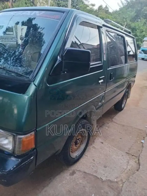 Nissan Vanette 1991 Van (Used)