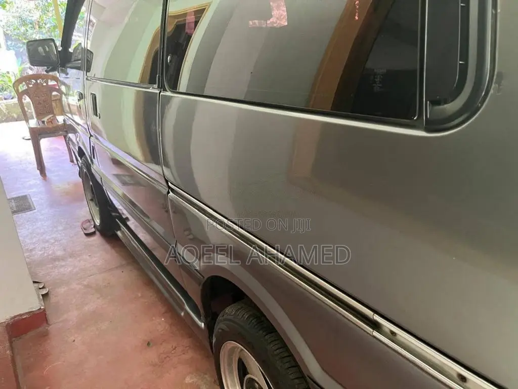 Nissan Vanette 1994 Van (Used)