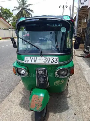 Bajaj 4 Stroke 2012 Three Wheel (Used)