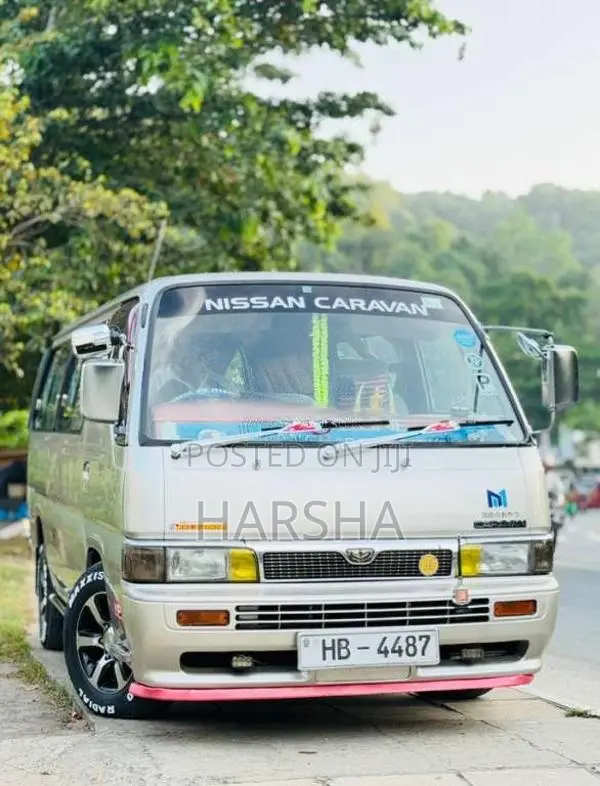 Nissan Caravan 1997 Van (Used)