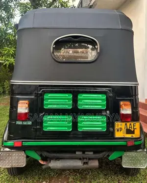 Bajaj RE 205 2012 Three Wheel (Used)