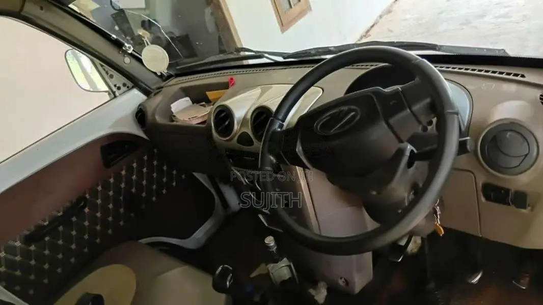 Mahindra Maxximo Supro T6 2016 Lorry (Used)