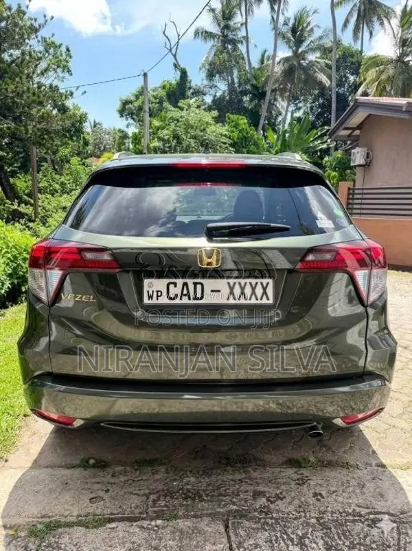 Honda VEZEL 2014 SUV (Used)