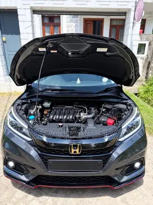 Honda VEZEL 2014 SUV (Used)
