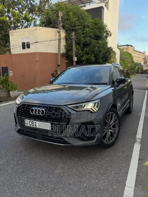 Audi Q3 S Line Vorsprung 2019 SUV (Used)