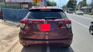 Honda Vezel 2014 SUV (Used)