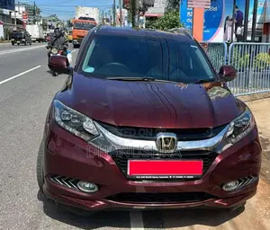 Honda Vezel 2014 SUV (Used)