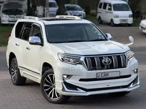 Toyota LAND CRUISER PRADO TRJ 150 2015 SUV (Used)