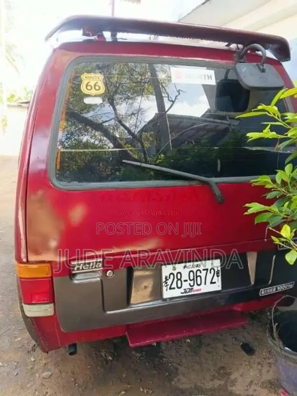 Isuzu Fargo 1984 Van (Used)