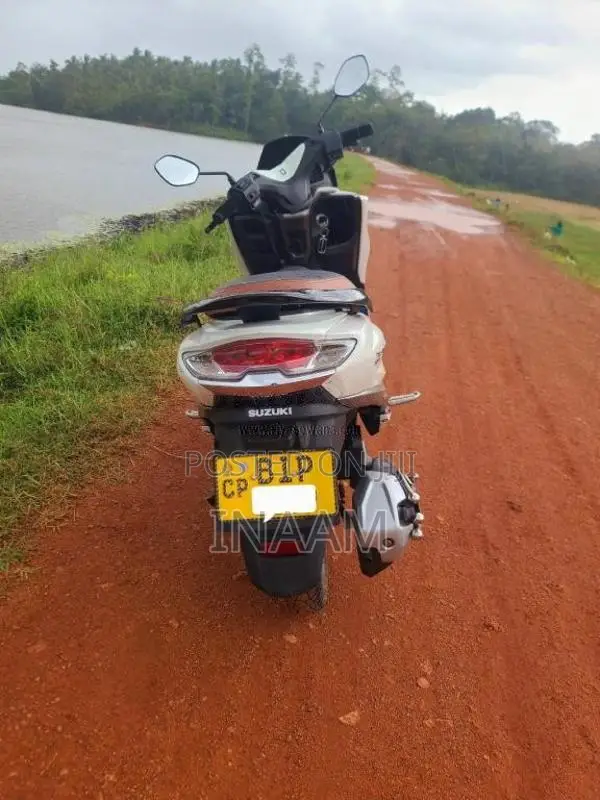 Suzuki Burgman 2020 Motorbike (Used)