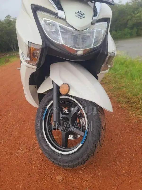 Suzuki Burgman 2020 Motorbike (Used)