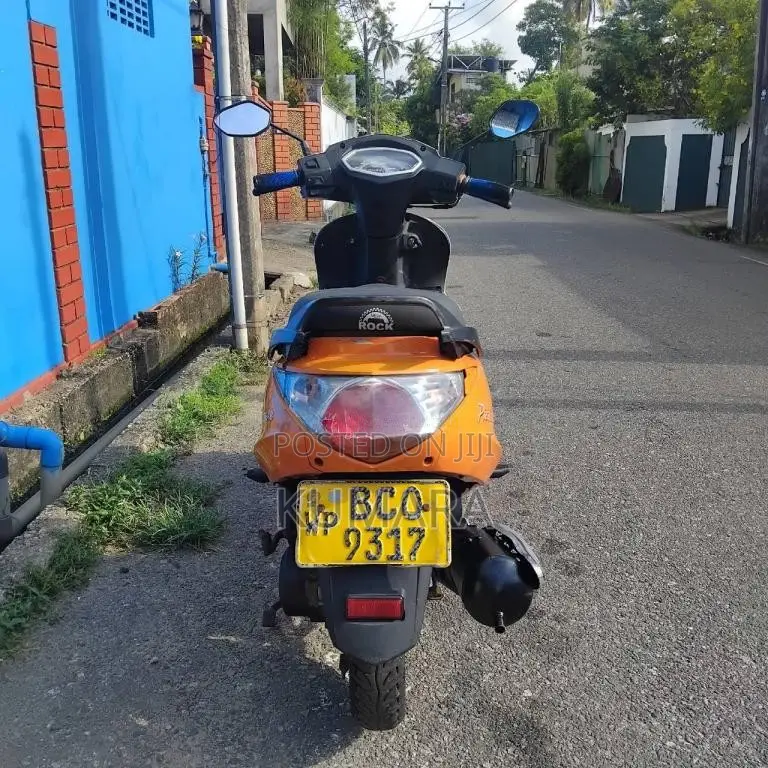 Hero Pleasure 2015 Motorbike (Used)