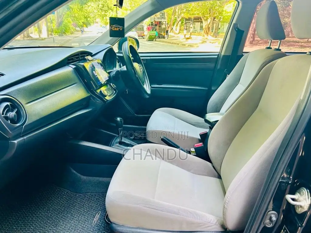 Toyota Axio 2015 Car (Used)