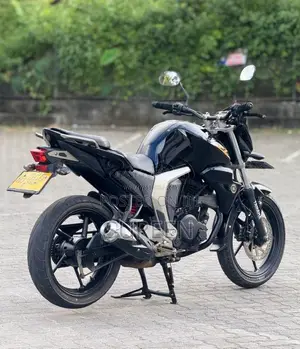 Yamaha FZ V2 2015 Motorbike (Used)