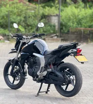 Yamaha FZ V2 2015 Motorbike (Used)
