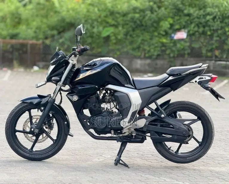 Yamaha FZ V2 2015 Motorbike (Used)