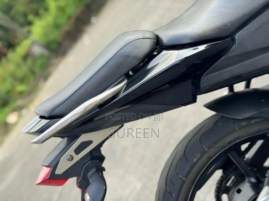 Yamaha FZ V2 2015 Motorbike (Used)