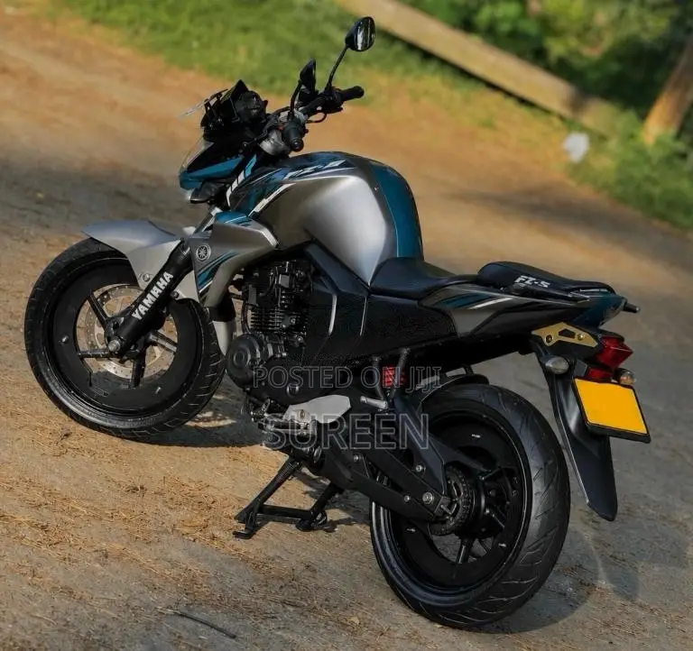 Yamaha FZ V2 2017 Motorbike (Used)