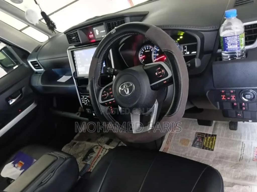Toyota Roomy 2023 Car (Used)