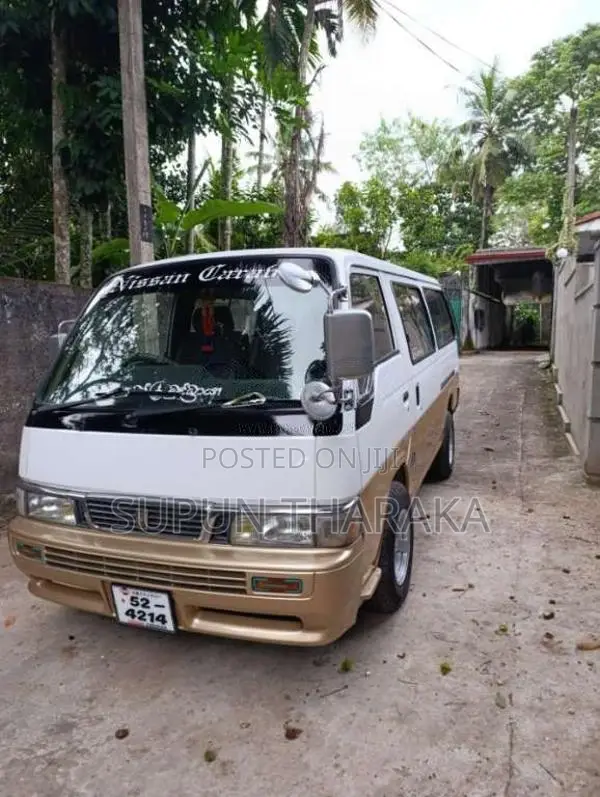 Nissan Caravan 1991 Van (Used)