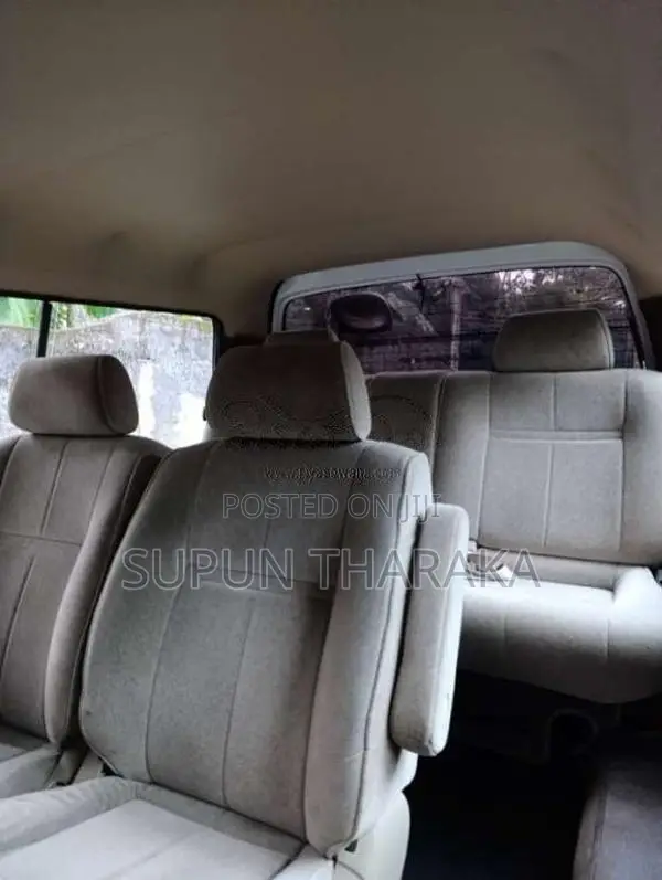 Nissan Caravan 1991 Van (Used)