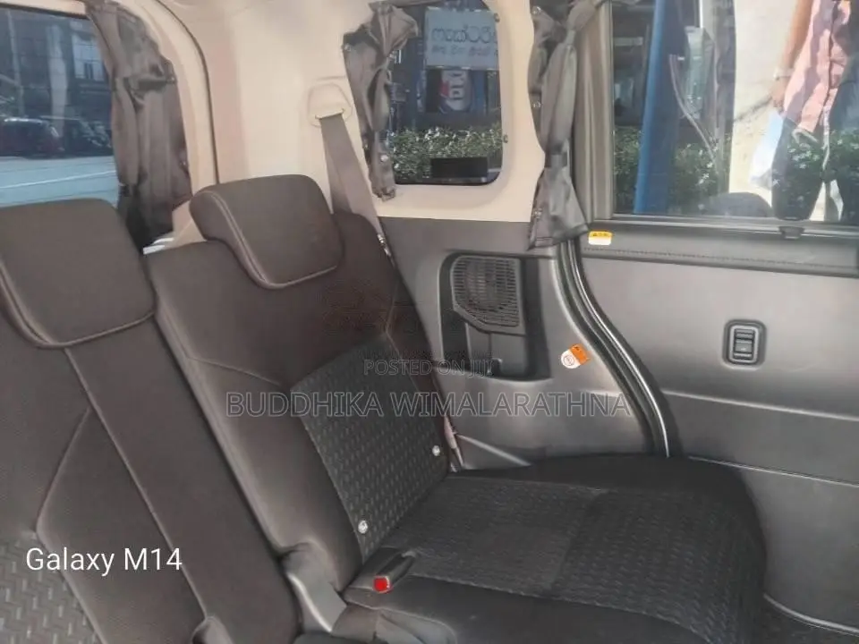 Toyota Roomy 2023 Car (Used)