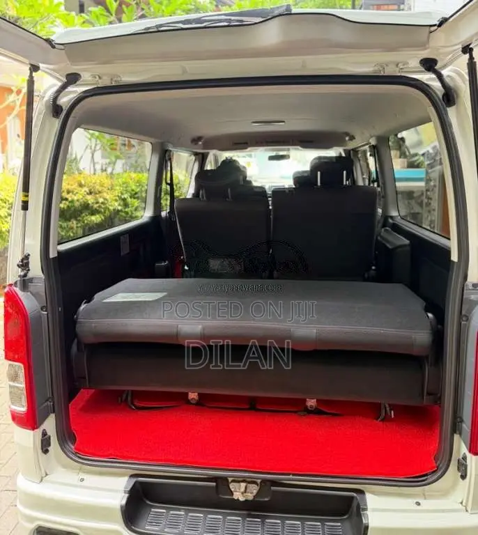 Toyota KDH Super GL Dark Prime 2017 Van (Used)
