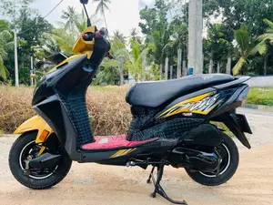 Honda Dio DX 2019 Motorbike (Used)