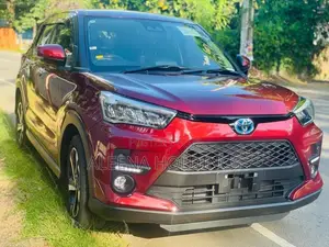 Toyota Raize Hybrid 2024 SUV (Used)