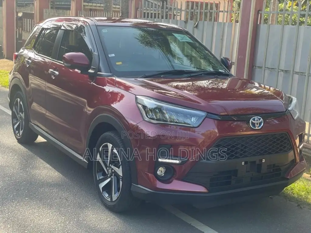 Toyota Raize Hybrid 2024 SUV (Used)