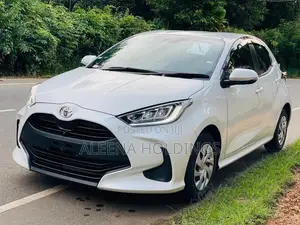 Toyota Yaris G LED 2023 Car Unregistered (Recondition)