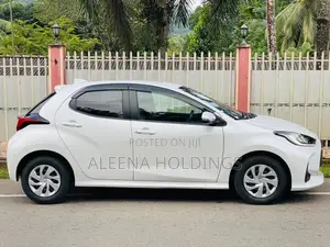 Toyota Yaris G LED 2023 Car Unregistered (Recondition)