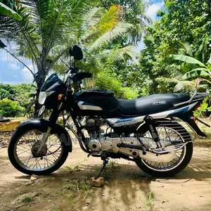 Bajaj CT-100 2005 Motorbike (Used)