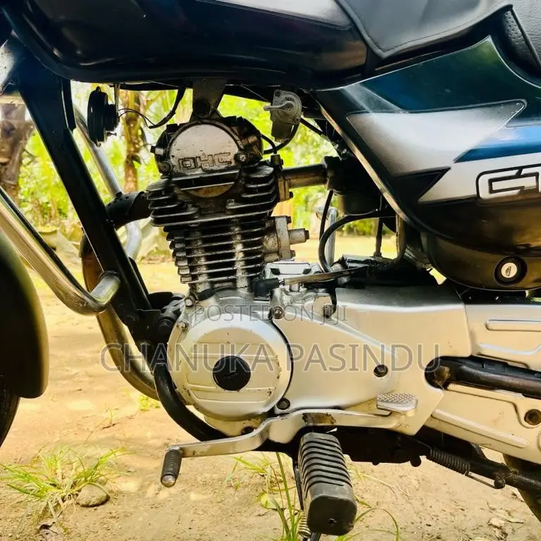 Bajaj CT-100 2005 Motorbike (Used)