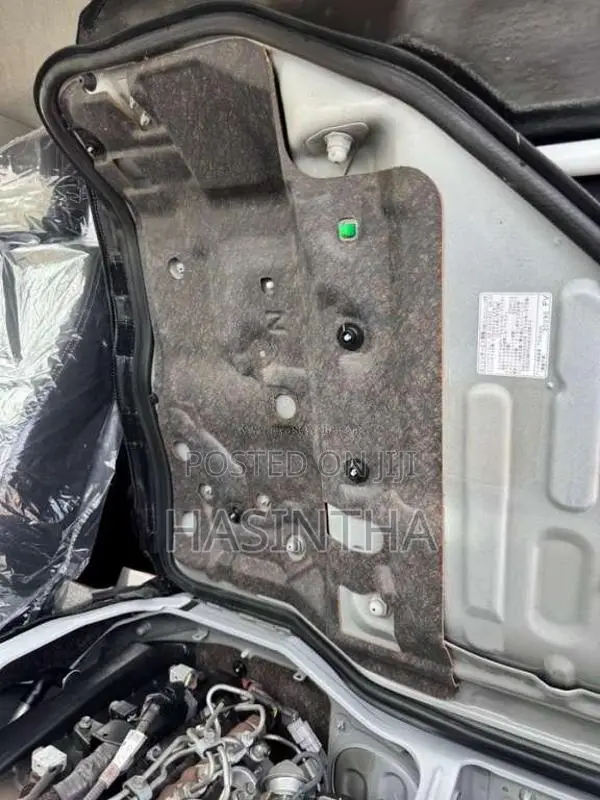 Toyota KDH 2015 Van (Used)