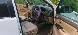 Toyota Fortuner 2013 SUV (Used)