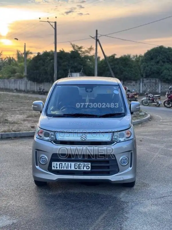 Suzuki Wagon R Stingray Hybrid 2015 Car (Used)