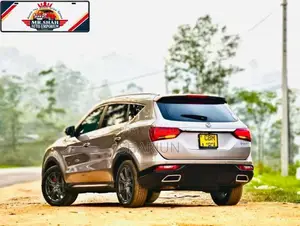DFSK Glory I-Auto 2023 SUV (Used)