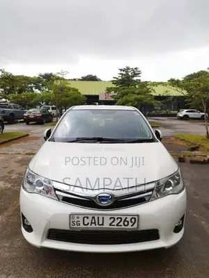 Toyota Axio Fielder 2014 Car (Used)