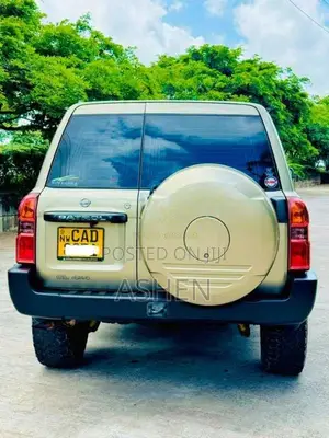 Nissan Patrol Y61 2014 SUV (Used)