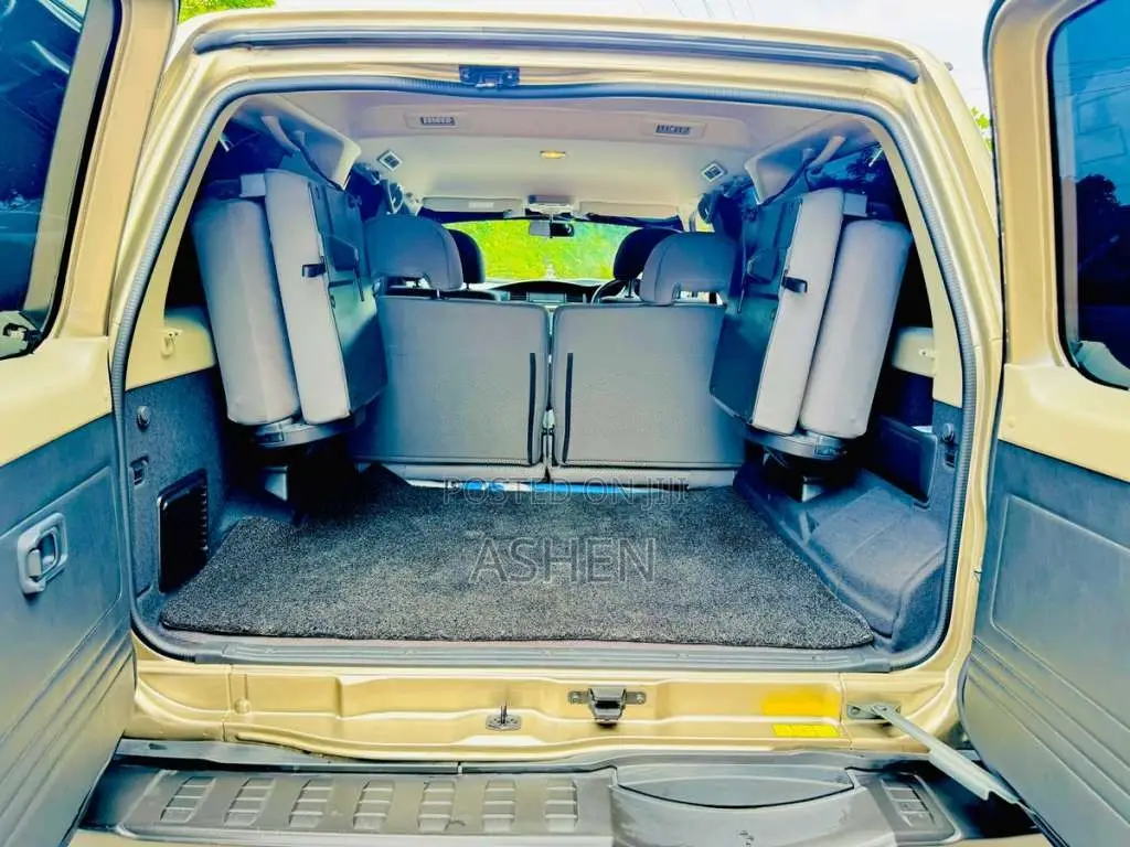 Nissan Patrol Y61 2014 SUV (Used)