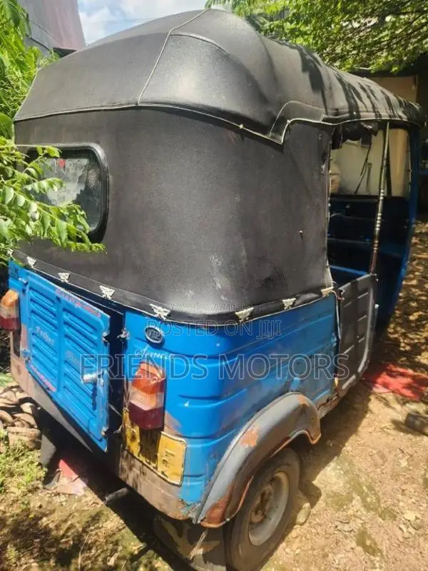 Bajaj 2 stroke 2003 Three Wheel (Used)