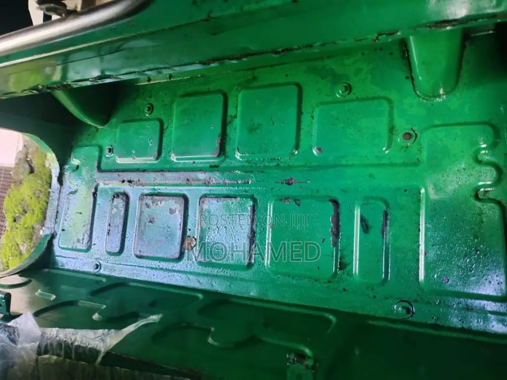Bajaj RE 205 2013 Three Wheel (Used)